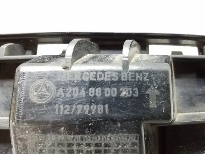 Mercedes-Benz C W204 (2007 - 2014) A2048800203 Кронштейн заднего бампера — фото 3