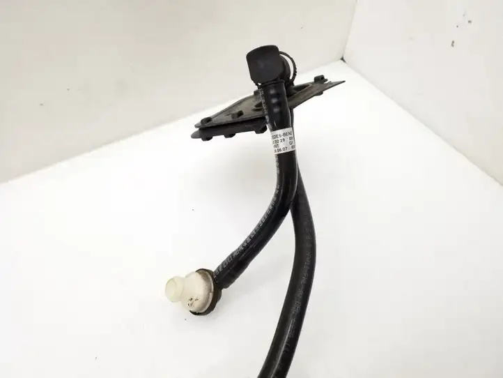 Mercedes-Benz C W204 (2007 - 2014) A2044302229 Тормозные трубки главного тормозного цилиндра — фото 7