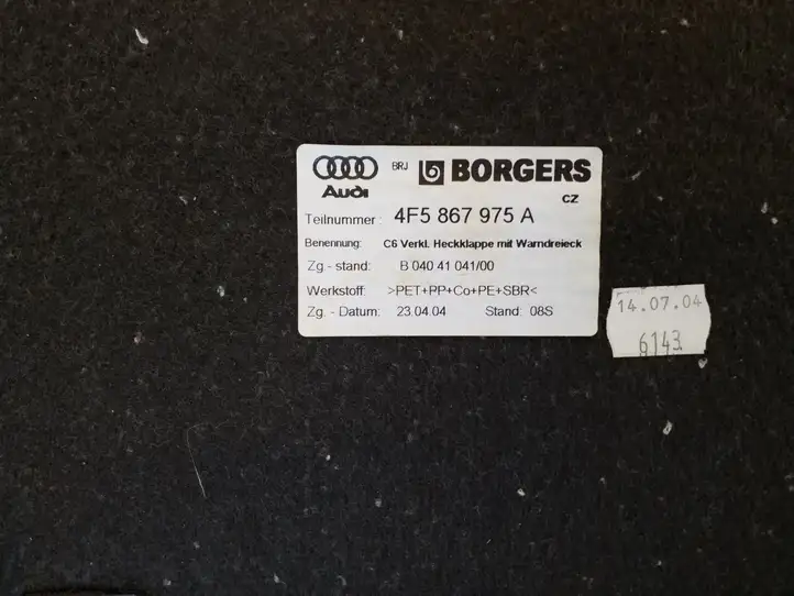 Audi A6 S6 C6 4F (2004 - 2008) 4F5867975A Обшивка багажника — фото 9