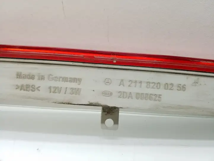 Mercedes-Benz E W211 (2002 - 2009) A2118200256 Дополнительный стоп фонарь — фото 5