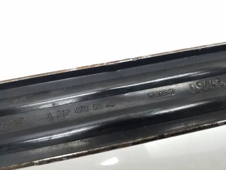 Mercedes-Benz E W212 (2009 - 2016) A2124700140 Кронштейн топливного бака — фото 3
