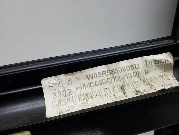 Seat Exeo (3R) (2008 - 2013) W03R5839608D Рамка дверного стекла задней двери — фото 4
