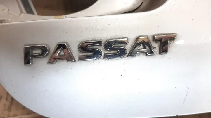 Volkswagen PASSAT CC (2008 - 2012) Крышка багажника — фото 7