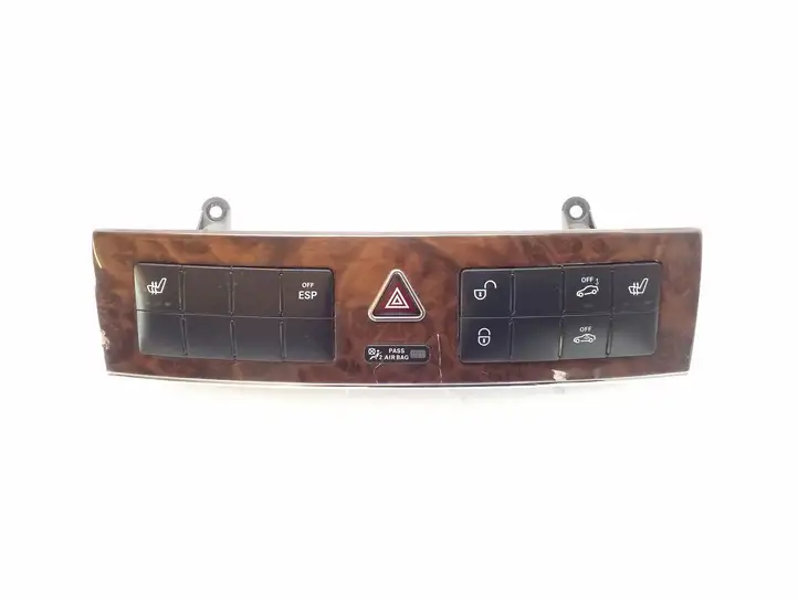 Mercedes-Benz C W203 (2000 - 2007) 2038703510 Другие включатели / ручки/ переключатели — фото 1