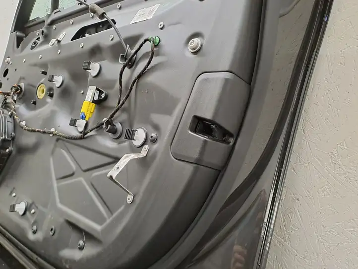 Porsche Panamera (970) (2009 - 2013) Дверь — фото 4