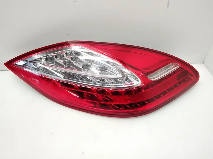 Porsche Panamera (970) (2009 - 2013) 970543000 Задний фонарь в кузове — фото 5