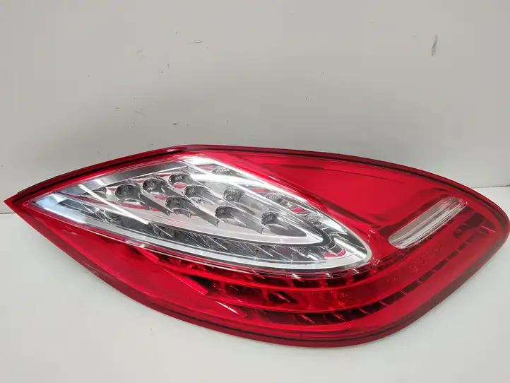 Porsche Panamera (970) (2009 - 2013) 970543000 Задний фонарь в кузове — фото 6