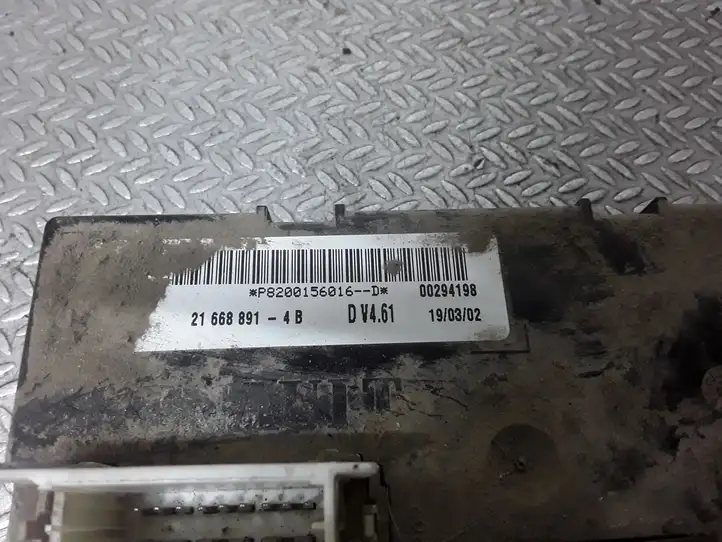 Opel Vivaro (2001 - 2006) P8200156016D Модуль комфорта — фото 2