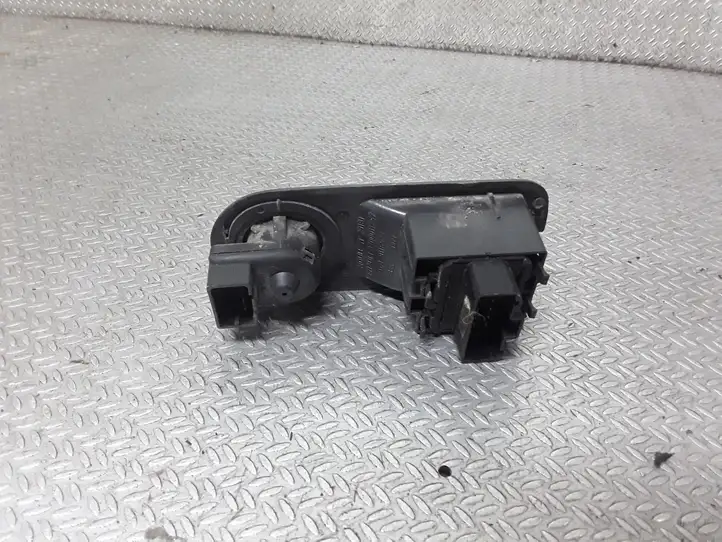 Opel Vivaro (2001 - 2006) 9116523 Кнопка стеклоподъемников — фото 2