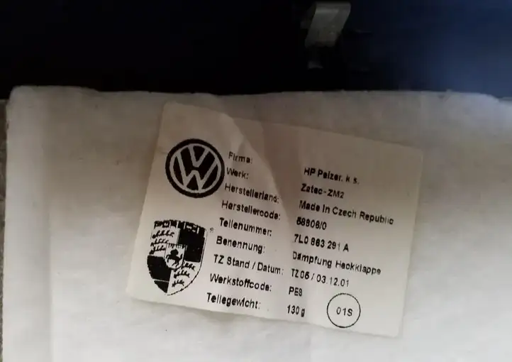 Volkswagen Touareg I (2002 - 2010) 7L6867605 Обшивка багажника — фото 3