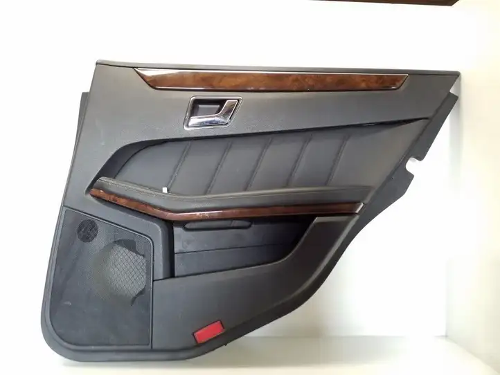 Mercedes-Benz E W212 (2009 - 2016) A2127300248 Обшивка задней двери — фото 1