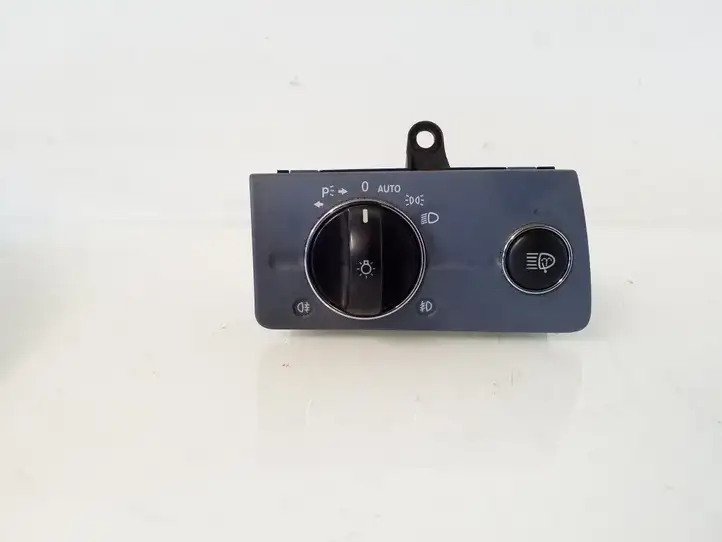 Mercedes-Benz E W211 (2002 - 2009) 2115450104 Включатель фонарей — фото 1
