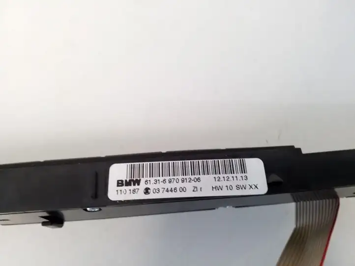 BMW 3 E90 E91 (2005 - 2012) 697091206 Другие включатели / ручки/ переключатели — фото 3