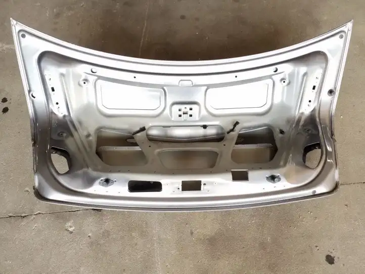 Mercedes-Benz E C207 W207 (2009 - 2017) A2077570135 Крышка багажника — фото 8