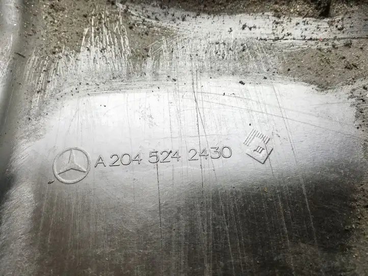 Mercedes-Benz C W204 (2007 - 2014) A2045242430 Защита днища — фото 7
