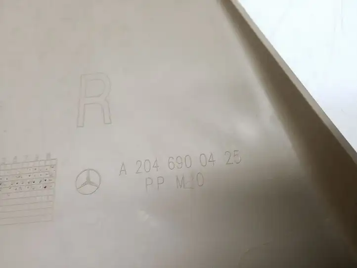 Mercedes-Benz C W204 (2007 - 2014) A2046900425 Нижняя обшивка стойки B — фото 2
