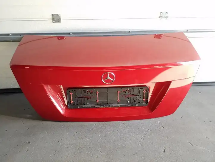 Mercedes-Benz C W204 (2007 - 2014) Крышка багажника — фото 1