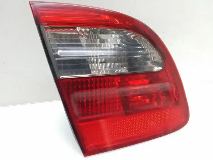 Mercedes-Benz E W211 (2002 - 2009) A2118202964 Задний фонарь в крышке багажника — фото 6