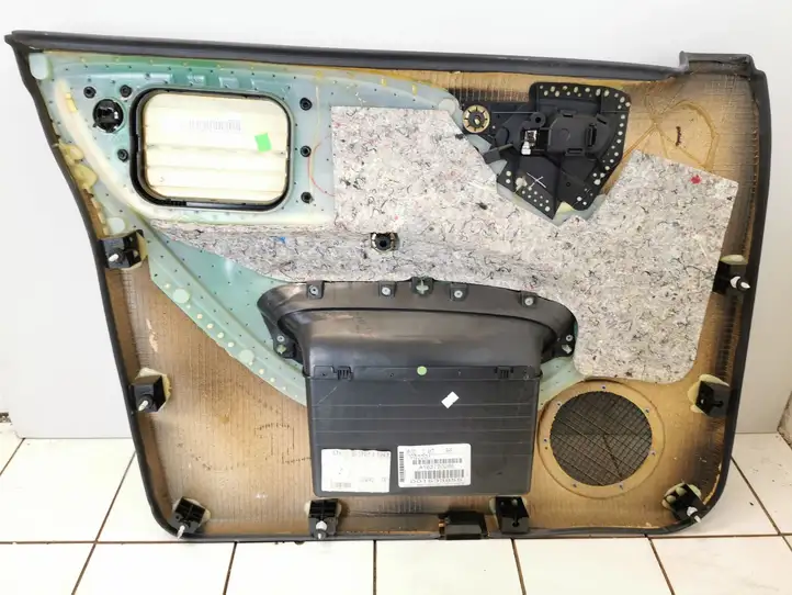 Mercedes-Benz ML W163 (1997 - 2005) A163720265 Обшивка передней двери — фото 6