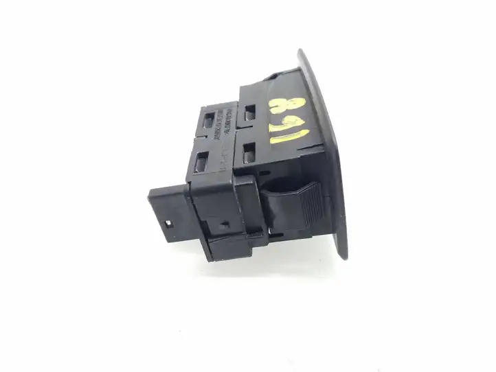 BMW 1 E81 E87 (2004 - 2011) 6945874 Кнопка стеклоподъемников — фото 4