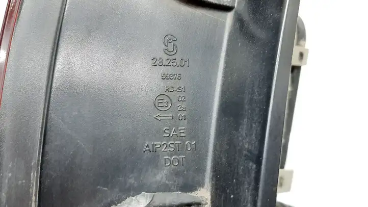 Volkswagen Touareg I (2002 - 2010) 7L6945095K Задний фонарь в кузове — фото 4