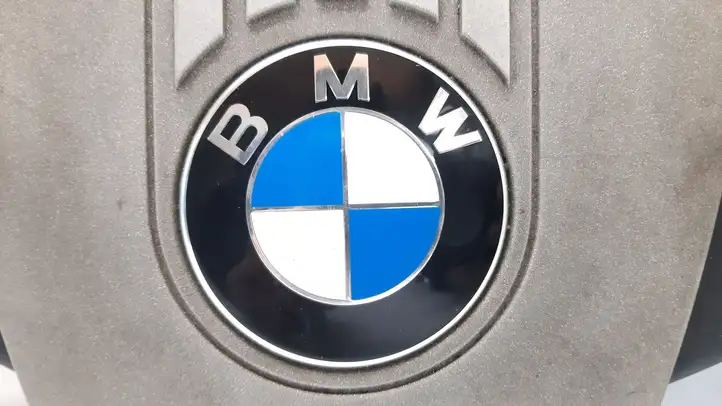 BMW 3 E90 E91 (2005 - 2012) 7797410 Крышка двигателя декоративная — фото 8