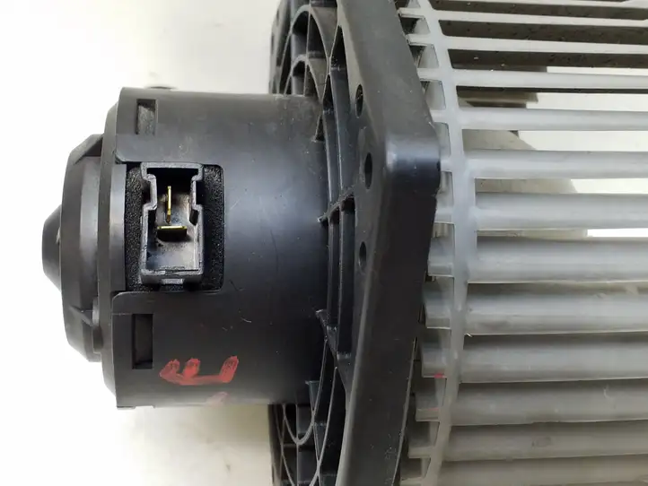 SsangYong Rodius (2004 - 2007) 40510400 Вентилятор печки — фото 6