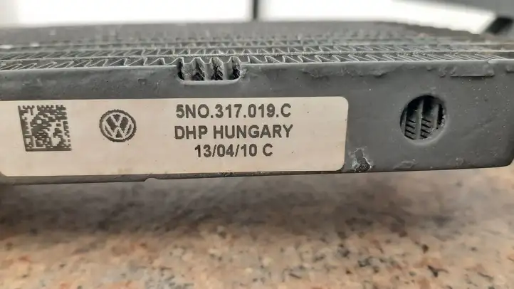 Volkswagen Tiguan (2007 - 2011) 5N0317019C Радиатор охлаждения масла трансмиссии — фото 2