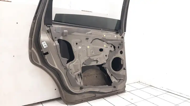 Ford S-MAX (2010 - 2015) Задняя дверь — фото 8