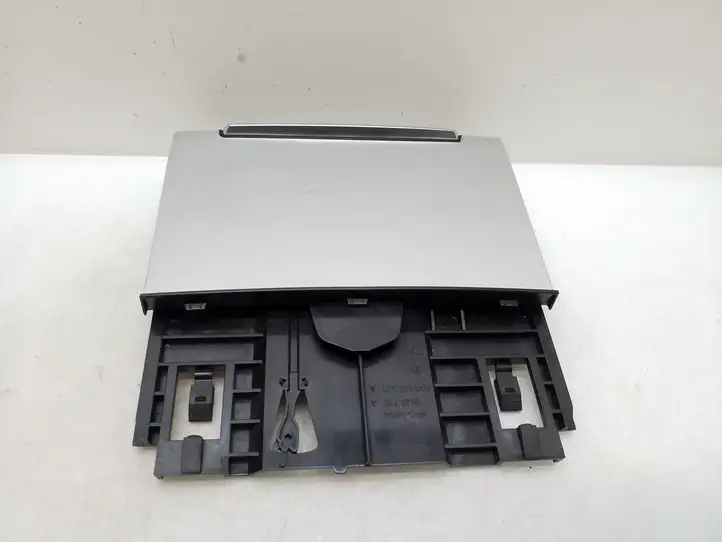 Audi A6 C7 (2011 - 2014) 4G08632734 Накладка передней пепельницы — фото 1