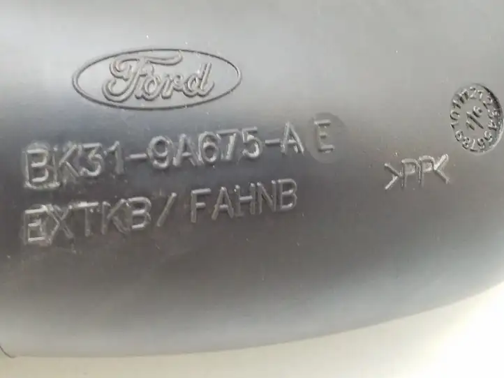 Ford Transit (2013 - 2017) BK319A675AE Детали воздухозаборника — фото 5