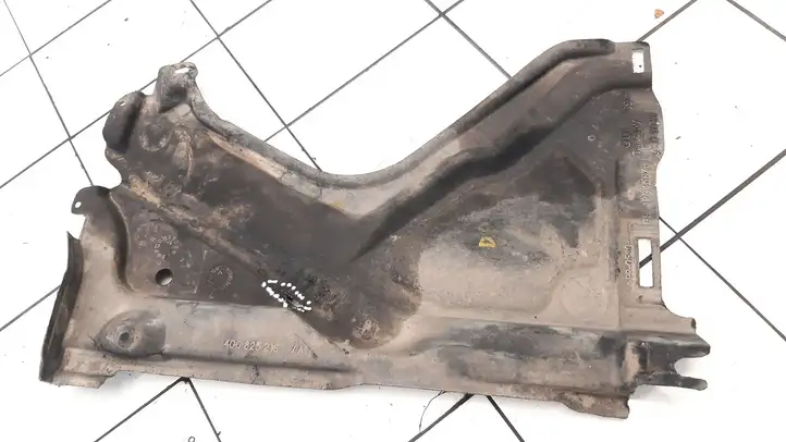 Audi A6 C7 (2011 - 2014) 4G0825216A Защита днища задней части — фото 4