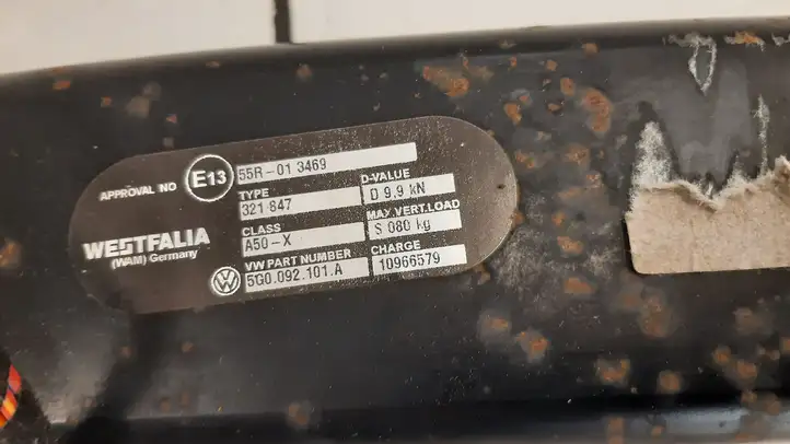 Volkswagen Golf VII (2013 - 2019) 5G0092101A Комплект буксировочного крюка — фото 8