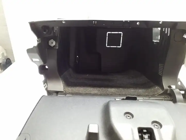 Ford S-MAX (2006 - 2010) 6M21U06010AE Вещевой ящик — фото 7