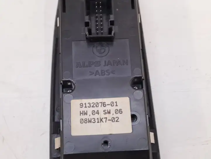BMW 1 E81 E87 (2004 - 2011) 913207601 Кнопка стеклоподъемников — фото 4