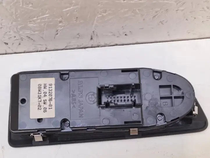 BMW 1 E81 E87 (2004 - 2011) 913207601 Кнопка стеклоподъемников — фото 7