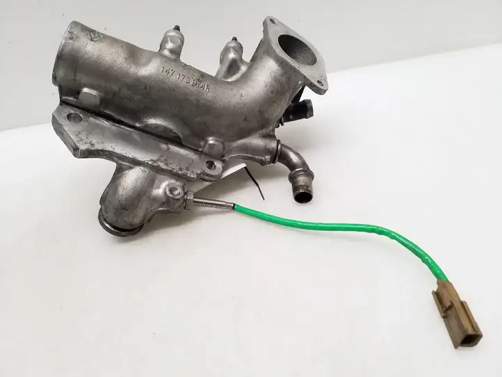 Nissan Qashqai (2013 - 2017) 147173974R Кронштейн охладителя EGR — фото 1