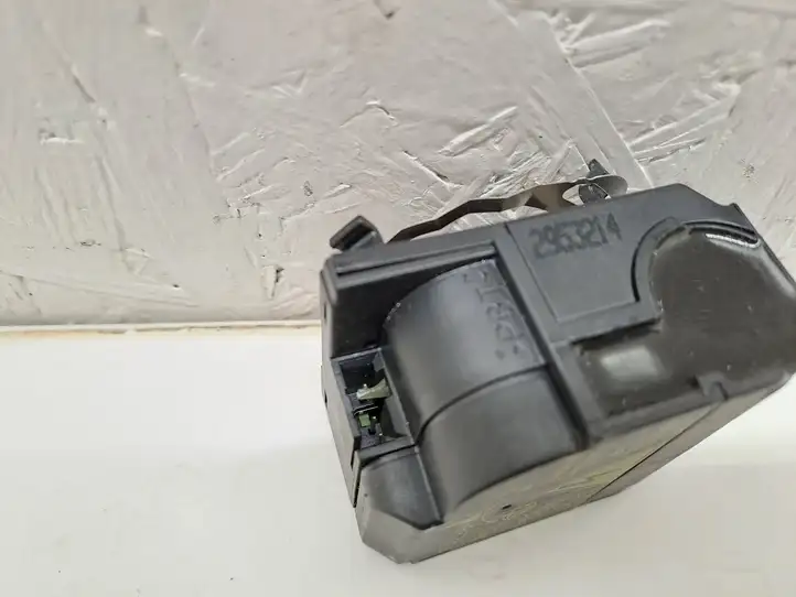 Mercedes-Benz E W211 (2002 - 2009) 5DD00831910 Блок розжига ксенона — фото 10