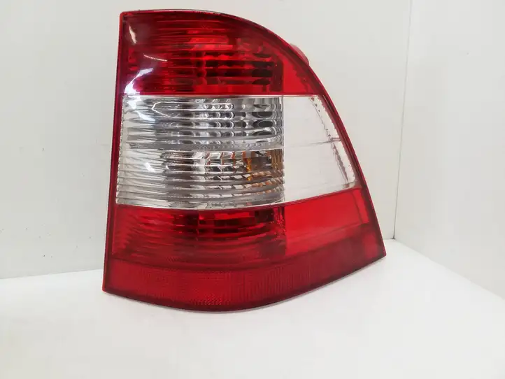 Mercedes-Benz ML W163 (1997 - 2005) A1638200177 Задний фонарь в кузове — фото 1