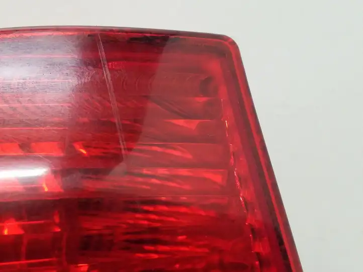 Mercedes-Benz ML W163 (1997 - 2005) A1638200177 Задний фонарь в кузове — фото 4