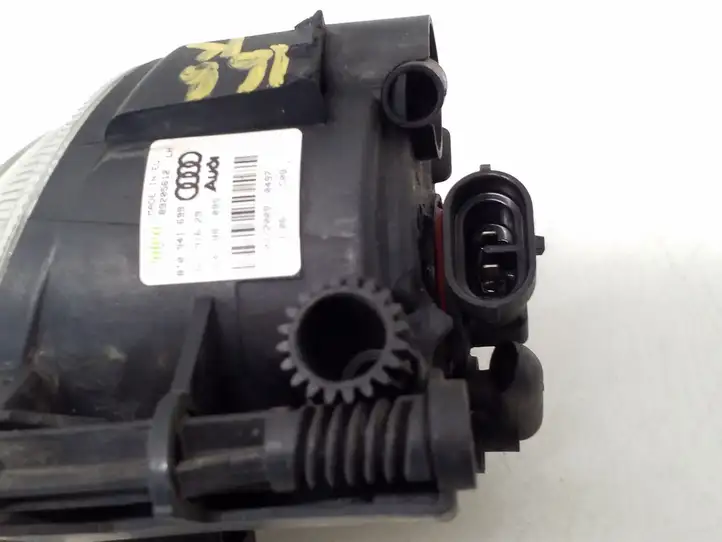 Volkswagen PASSAT B7 (2011 - 2014) 89205612 Передняя противотуманная фара — фото 10