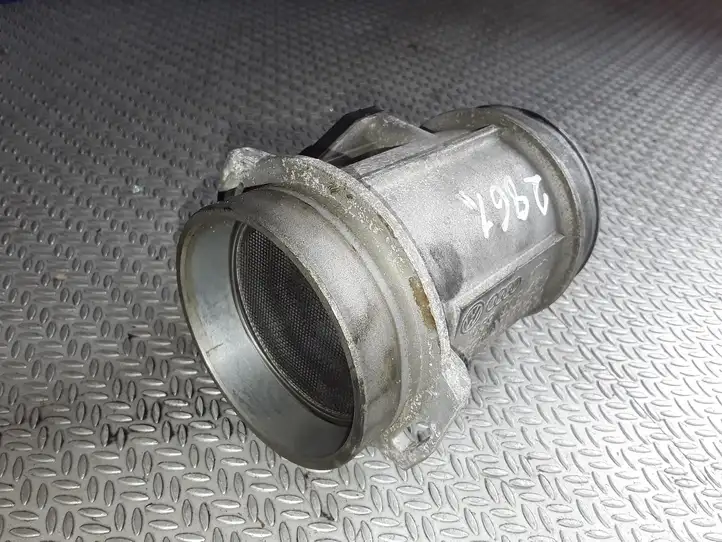 Audi A6 S6 C5 4B (2001 - 2004) 059906461D Датчик массового расхода воздуха — фото 1