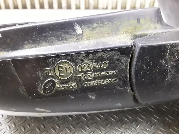Toyota Corolla E120 E130 (2000 - 2004) E11015440 Боковое зеркало с электроприводом — фото 2