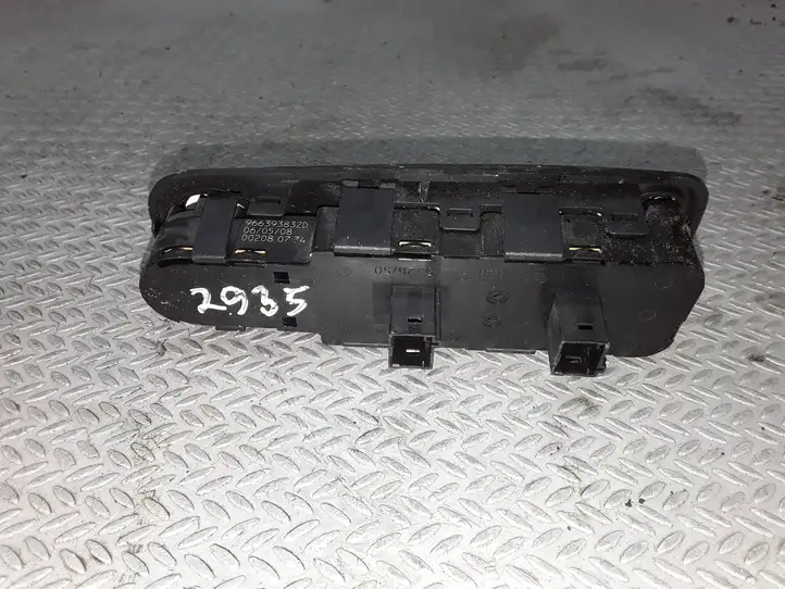 Citroen C4 (2008 - 2011) 96639383ZD Кнопка стеклоподъемников — фото 2