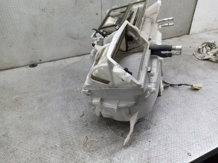 Toyota Corolla Verso E121 (2001 - 2004) 870103140 Комплект системы вентиляции салона — фото 4