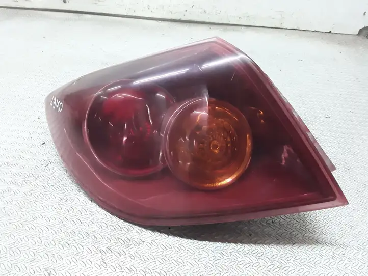 Mazda 3 I (2003 - 2006) 082161964L Задний фонарь в кузове — фото 1