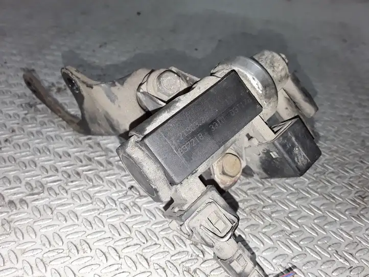 Opel Combo C (2001 - 2005) 897218 Вакуумный клапан — фото 2