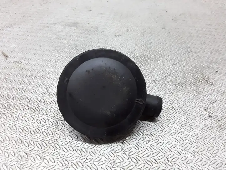 Seat Ibiza II (6k) (1999 - 2002) 3911171918 Шланг сапуна — фото 2