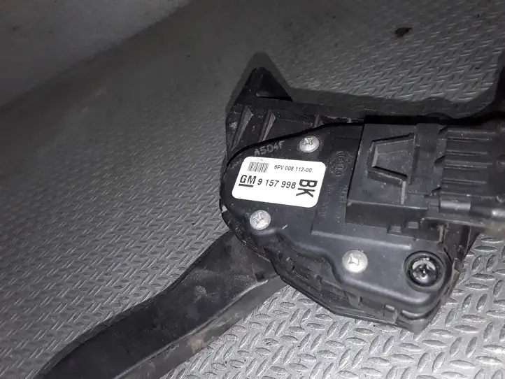 Opel Astra H (2004 - 2009) 9157998 Педаль акселератора — фото 2