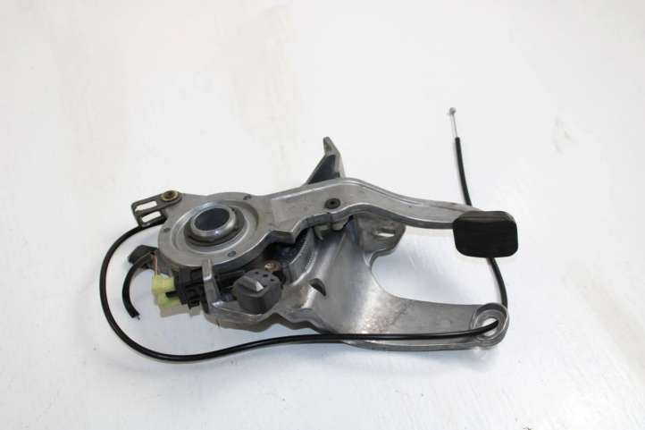 2114270036 Mercedes-Benz CLS C219 Rankinio mechanizmas (salone)